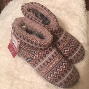 NWT MUK LUKS Slippers XL